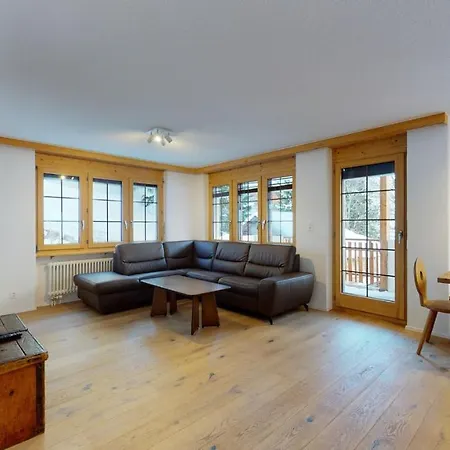 Modern And Spacious With Balcony Facing South, Marietta #2 *